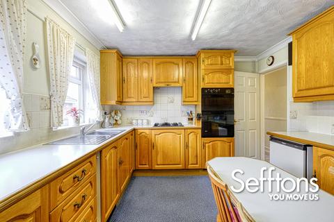 71 Booty Road, Norwich, NR7 0NE