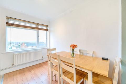 49 Langdon Shaw, Sidcup, DA14 6AX