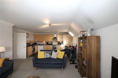 2 bedroom flat to rent, Kingston Road, Surrey KT19