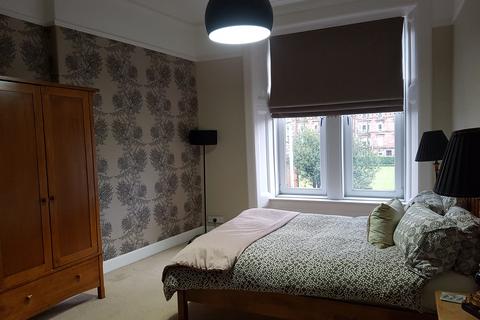 2 bedroom flat to rent, Lloyd Street, Glasgow  G31