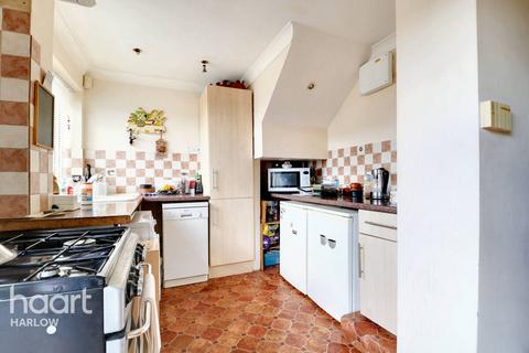 28 Shawbridge, Harlow, CM19 4NJ