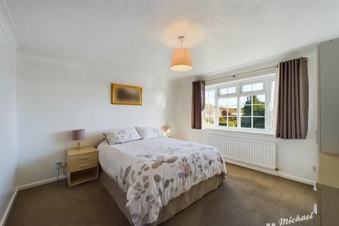 67 Cotefield Drive, Leighton Buzzard, LU7 3DN