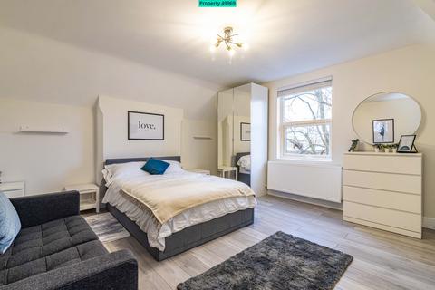 Studio to rent, Flat 5, 8 Zulla Road, Nottingham, NG3