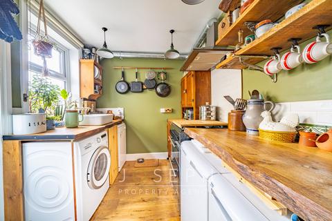 44 Riverside Road, Ipswich, IP1 4AR