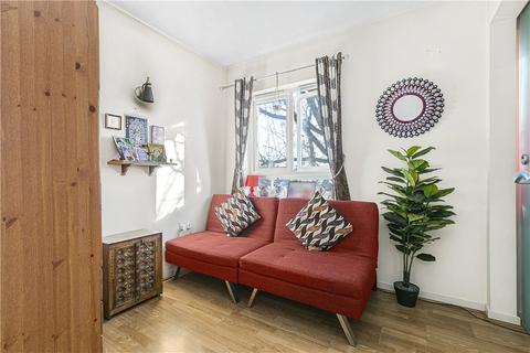 2 bedroom apartment for sale, Ashford Road, Feltham, TW13