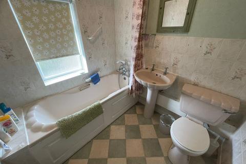 9 Cornwell Avenue, Gravesend, DA12 5HS