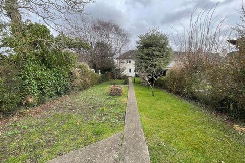 9 Cornwell Avenue, Gravesend, DA12 5HS