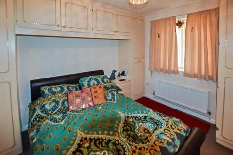 2 bedroom flat to rent, Sheader Drive, Salford, M5