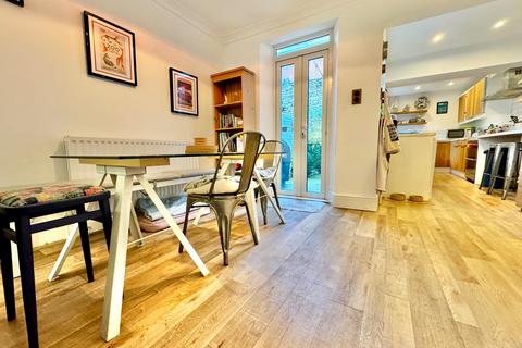 9 Cornwall Road, Swanage, BH19 1EU
