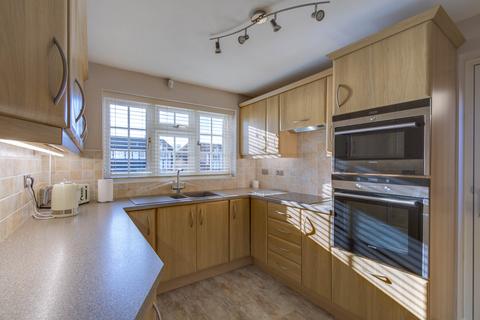 4 bedroom detached house for sale - Cloister Drive, Halesowen, West Midlands, B62