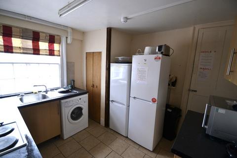 1 bedroom in a house share to rent, Mill Lane, Ashington RH20