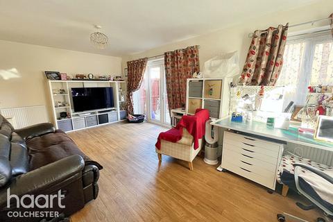 3 bedroom link detached house for sale, Saw Mill Road, Colchester