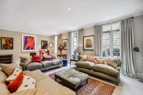 6 bedroom terraced house to rent, Boscobel Place, London, SW1W.