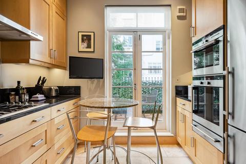 6 bedroom terraced house to rent - Boscobel Place, London, SW1W.