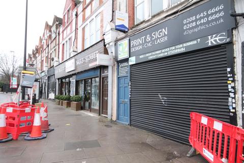 Shop to rent - 206 Tooting High Street