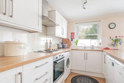 undefined, 1319L St. Patrick Square, Edinburgh, EH8 9EZ