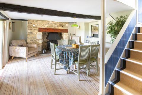 54 Gloucester Street, Malmesbury, SN16 0AA