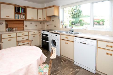 10 Hinton Fields, Bournheath, Bromsgrove, B61 9HR