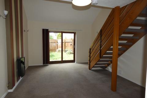 2 bedroom terraced house to rent, Linnet, Peterborough PE2