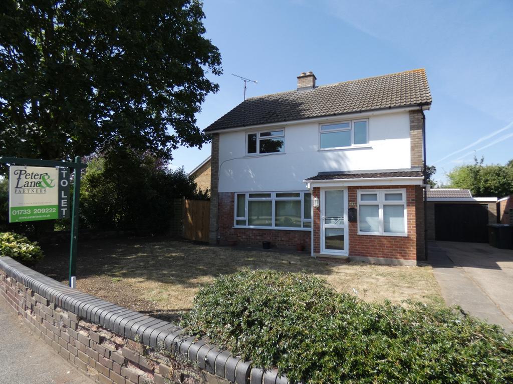 Meynell Walk, Peterborough PE3 4 bed detached house to rent £1,250