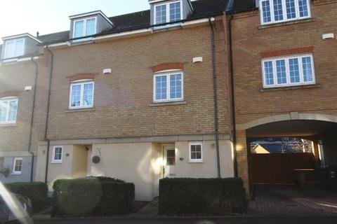 4 bedroom townhouse to rent, Lady Charlotte Road, Peterborough PE7