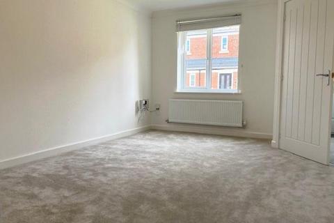 3 bedroom house to rent, Anglers Avenue, Peterborough PE7