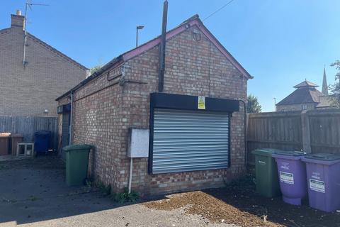 Workshop & retail space to rent, Broad Street, Whittlesey PE7