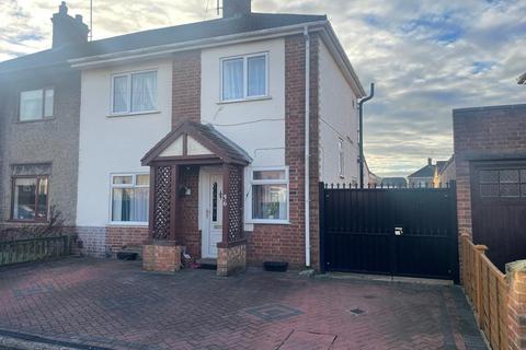 3 bedroom house to rent, Glenton Street, Peterborough PE1