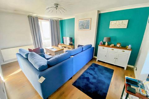 2 bedroom flat for sale - Highburn, Cramlington, Northumberland, NE23 6AZ