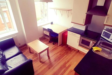 Studio to rent, The Kingsway, Portland House, City Centre, Swansea