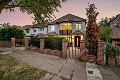5 bedroom detached house for sale, Towers Road, Pinner