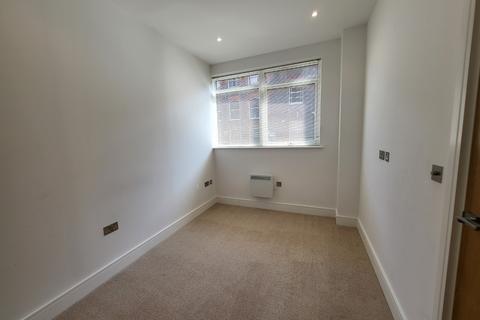 2 bedroom apartment for sale, Flowers Way, Luton LU1
