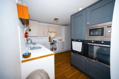 81 Ashby Gardens, Hyde, SK14 3EY