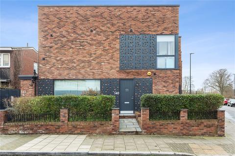 140 Upper Tulse Hill, London, SW2 2RR