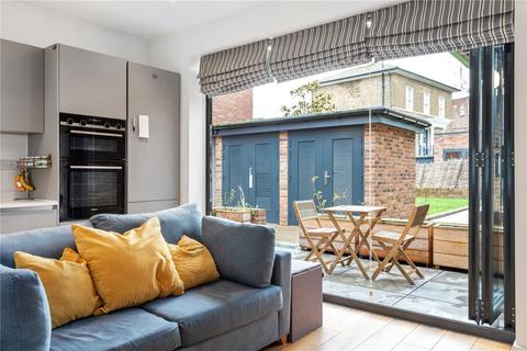 140 Upper Tulse Hill, London, SW2 2RR