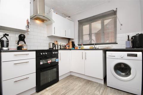 19 Holly Blue Close, Pinewood, Ipswich, IP8 3TD