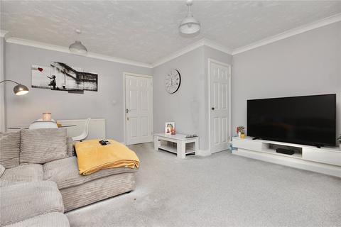 19 Holly Blue Close, Pinewood, Ipswich, IP8 3TD