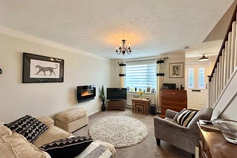 2 bedroom terraced house for sale, Trentham Close, Paignton