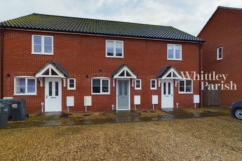 2 bedroom terraced house for sale, Long Meadow Drive, Diss