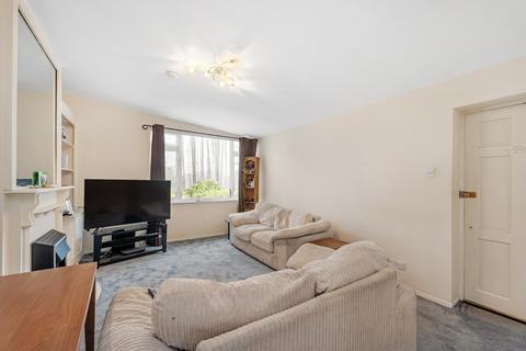 2 bedroom flat to rent, Ellison Road, Sidcup DA15
