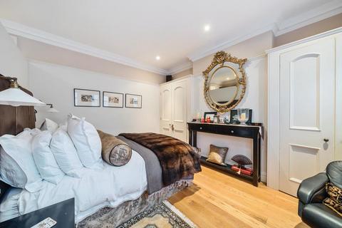 4 bedroom maisonette for sale, St. Johns Wood High Street,  London,  NW8