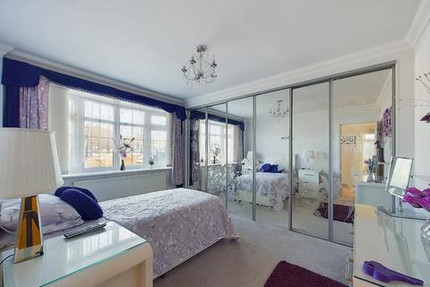 10 Cambria Close, Sidcup, DA15 8BW