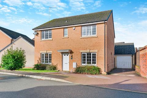 4 bedroom detached house for sale, Harfleur Court, Monmouth
