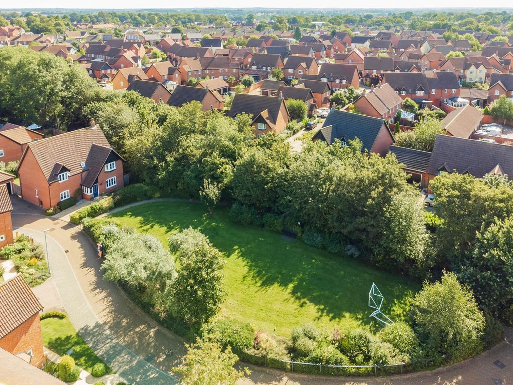 Goulder Drive, Aylsham 4 bed detached house for sale £500,000