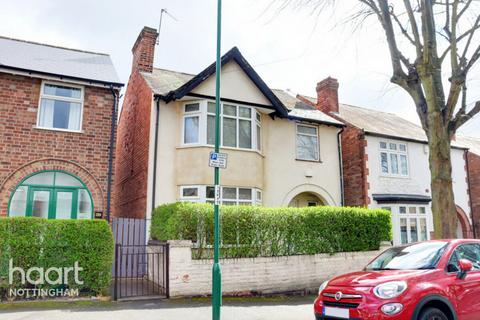 4 bedroom detached house for sale, Harrington Drive, Lenton