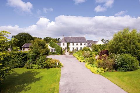4 bedroom country house for sale, Fingalton Road, Newton Mearns, East Renfrewshire, G77 6PE