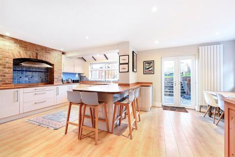 undefined, Horsgate Lane, Cuckfield