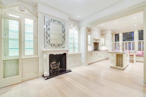 4 bedroom end of terrace house for sale, Hestercombe Avenue, Fulham, London