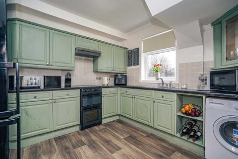 144 Cairnhill Circus, Glasgow, G52 3NL