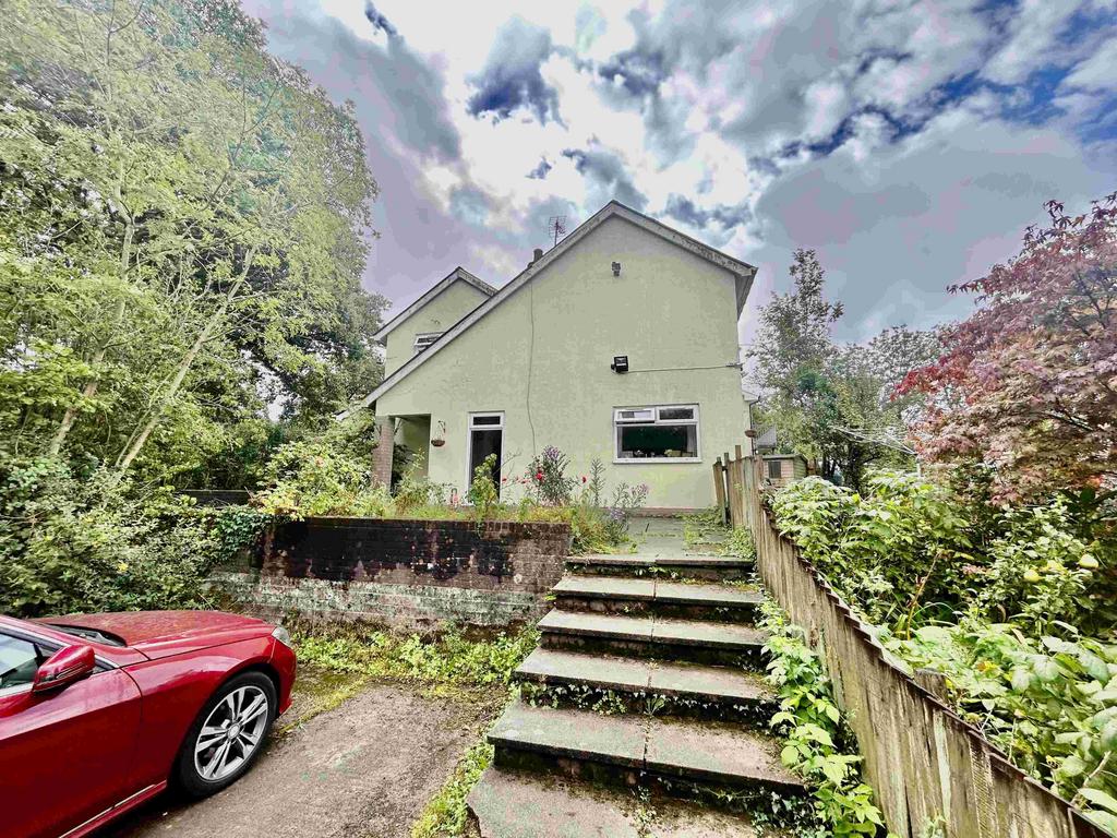 Brynteg, Pontyclun CF72 4 bed semidetached house for sale £410,000